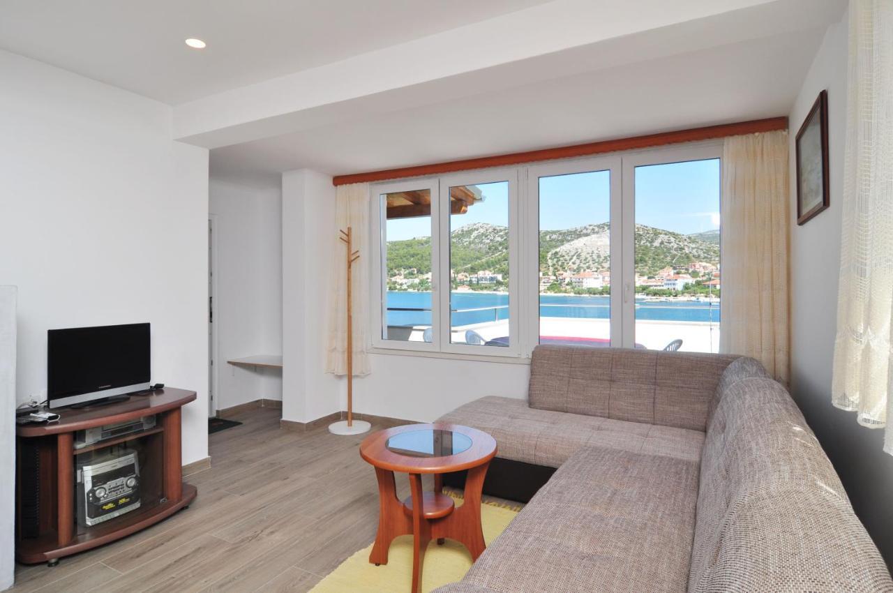 Apartment On The Beach, Zoranka Seget Vranjica Exteriér fotografie